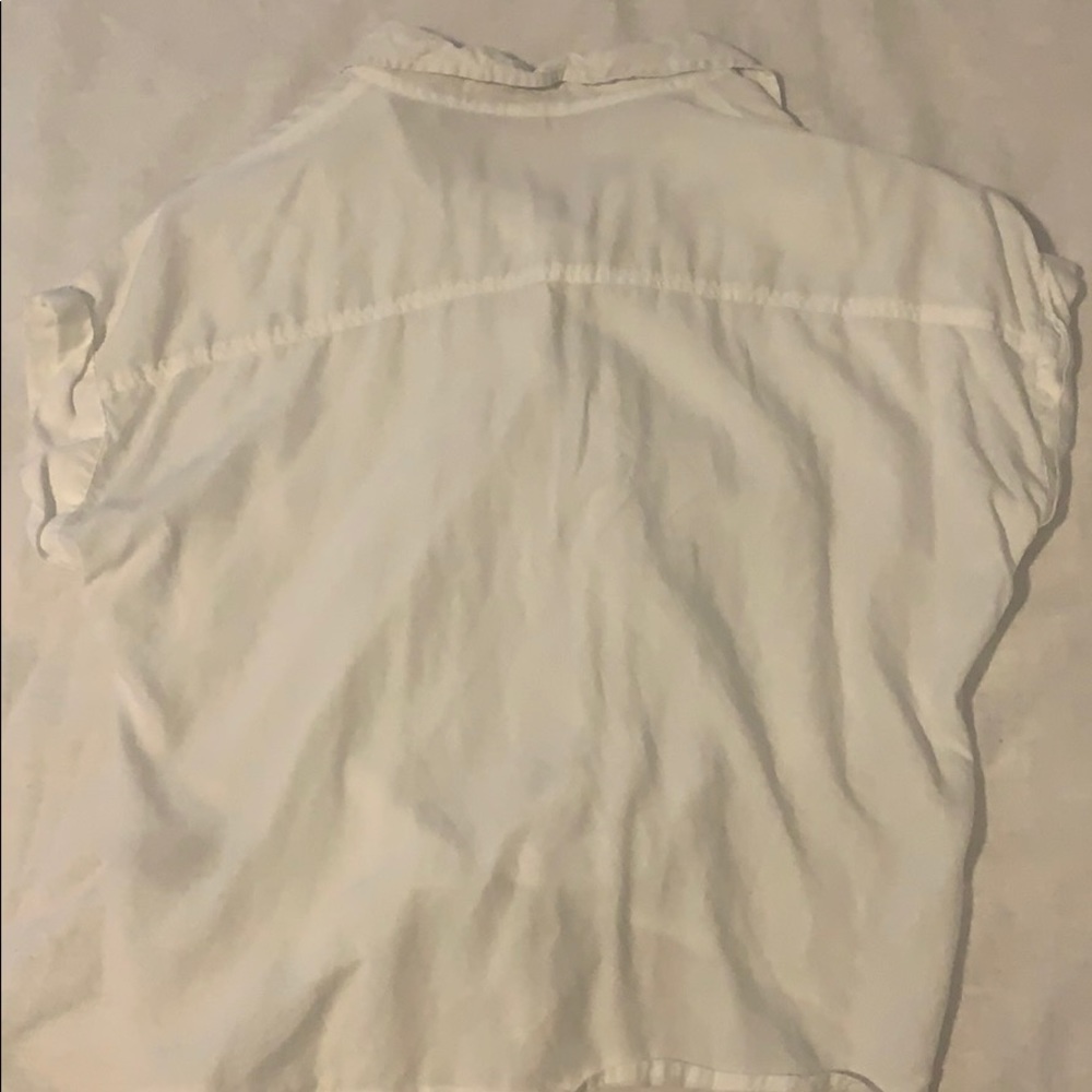 White blouse - Picture 6 of 6